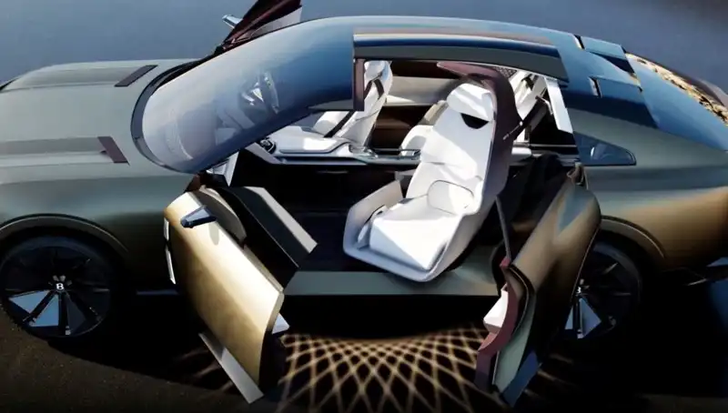 Bentley EXP 15 Concept: Lüksün Geleceği ve Şatafatın Zirvesi