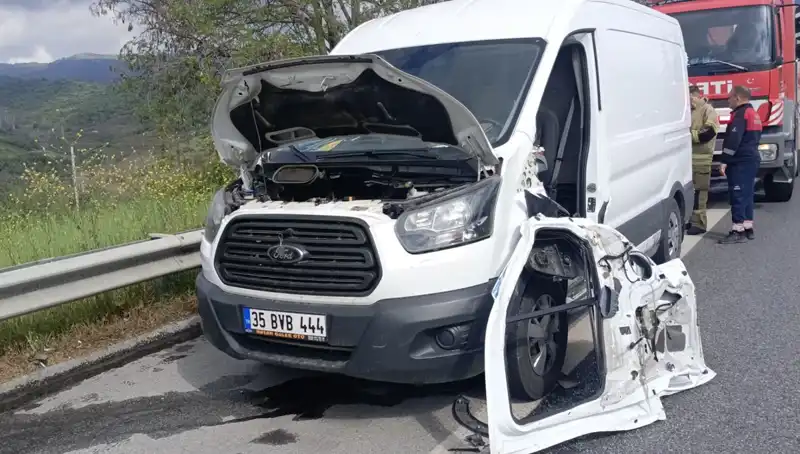 Aydın-İzmir Otoyolu'nda Feci Kaza: Hayatını Kaybedenler ve Söz Konusu Olayın Ayrıntıları