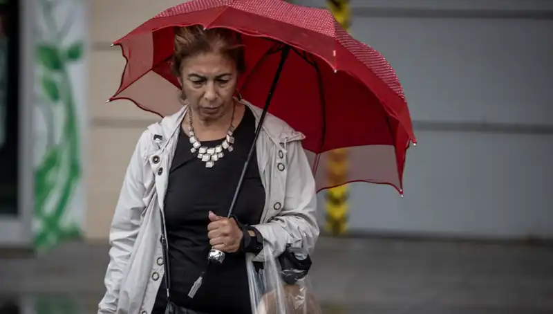 Meteoroloji Genel Müdürlüğü'nden Fırtına Uyarısı: Dikkat Edilmesi Gerekenler