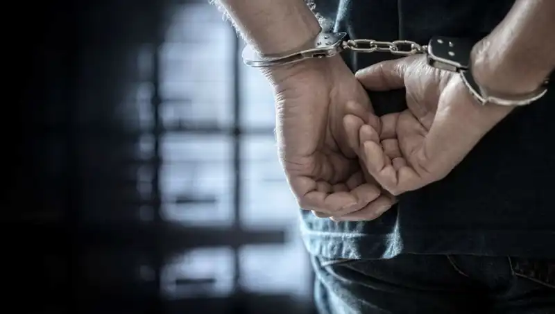 Bıçakla İşlediği Cinayet: Ağırlaştırılmış Müebbet Hapis Cezası