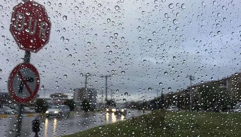 Meteoroloji'den Sıcaklık ve Sağanak Uyarısı: 20 İl Tehlike Altında!