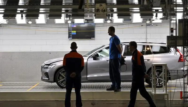 Volvo, Bazı Modellerinin Satışını Durdurarak Sürpriz Bir Karar Aldı