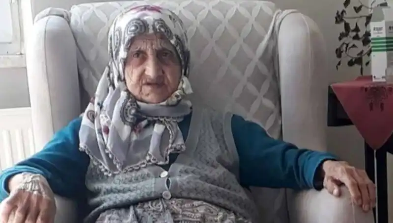 Günün Korkunç Kazası: Yaşlı Kadına Otomobil Çarptı, Hayatını Kaybetti