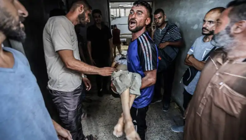 Gazze'de İki Yüzleşme: İsrail'in 24 Saat İçinde 90 Filistinliyi Hedef Alması