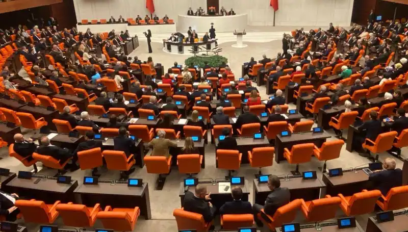 TBMM Komisyonları Devam Ediyor: Yeni Kararlar Resmi Gazete'de Yayınlandı