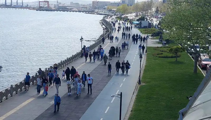Tekirdağ'da Yaşlı Nüfus Oranı: Toplum Yapısındaki Değişimi Nasıl Etkiliyor?