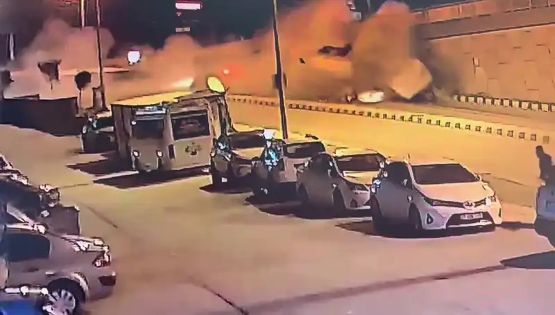 Freni Patlayan Arazözün Feci Kazası: Sıcak Yaz Günlerinde Olacaklar Şaşırtıyor
