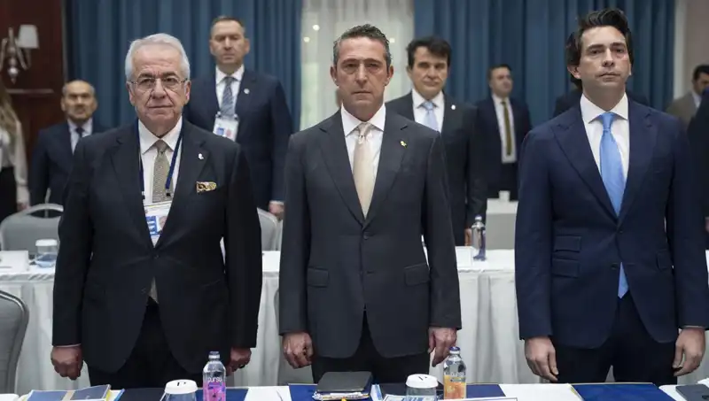 Fenerbahçe İmza Törenleri: Yeni Rekorlar ve Gelecek Vizyonu