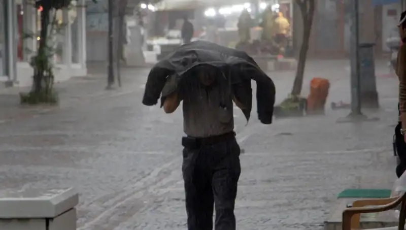 25 İlde Sarı Kodlu Uyarı: Kuvvetli Sağanak Yağış Bekleniyor