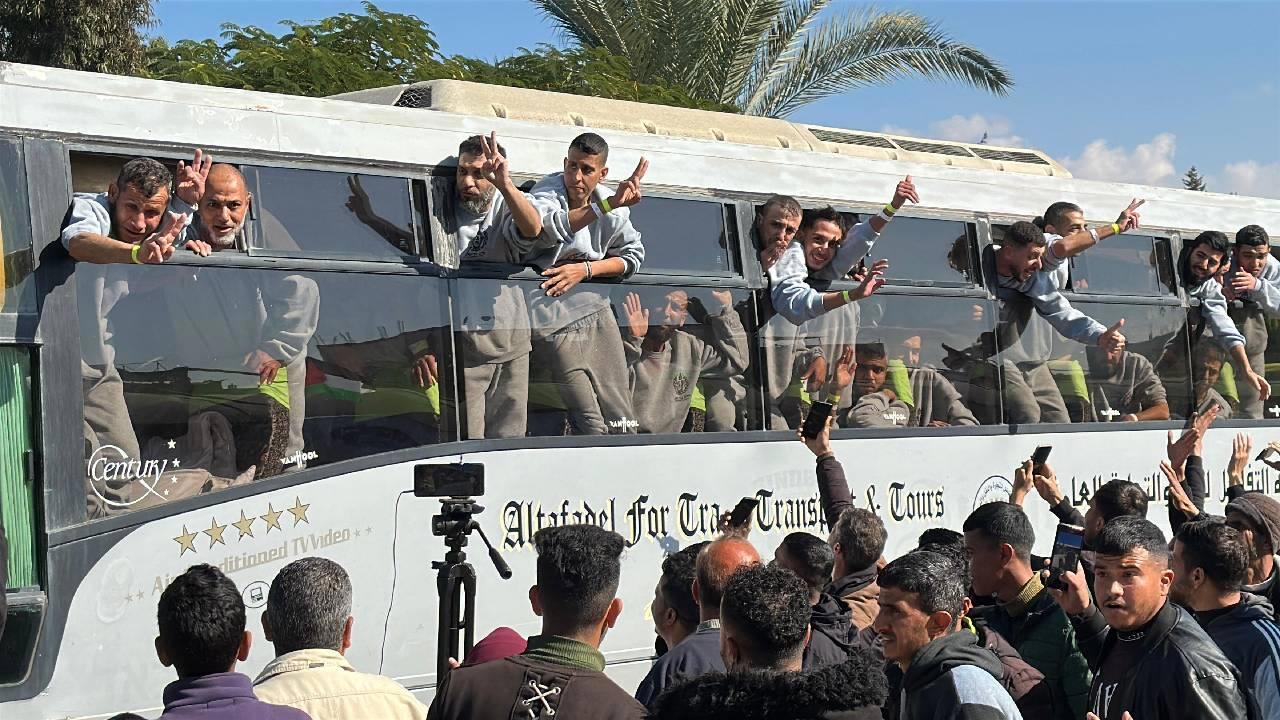 Filistinlilerin Rehine Takasında 183 Kişi Serbest Bırakıldı