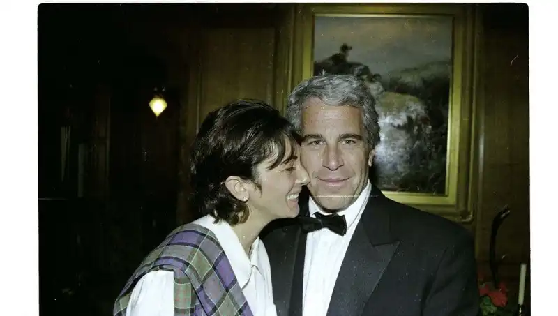 Ghislaine Maxwell'in Şok İfşası: Epstein Skandalında 100 İsim Gün Yüzüne Çıktı