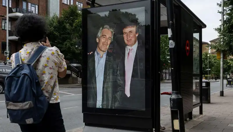 Trump'ın Epstein'e Gönderdiği Mektup Gündem Oldu: Skandal Detaylar!