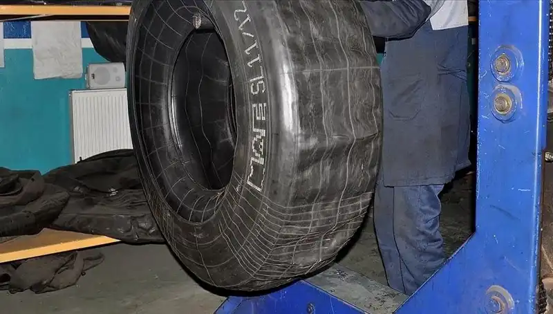 Trafikte Kaplama Lastik Tehlikesi: Uzmanlardan Korkutan Uyarılar!