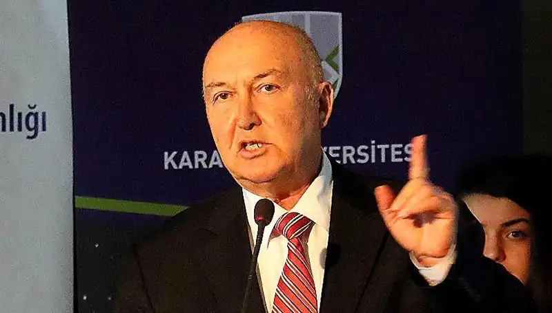 Prof. Dr. Övgün Ahmet Ercan'dan Sağlık Durumu Hakkında Dikkat Çeken Açıklama