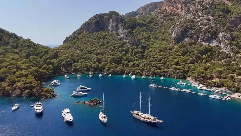 Göcek'in Koylarında Müzik Çalma Yasağı: Tatilcileri Şaşırtan Karar