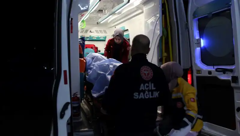 Küfürleşme Sonrası Sokağa Taşan Kavga: Kan Akıtıldı