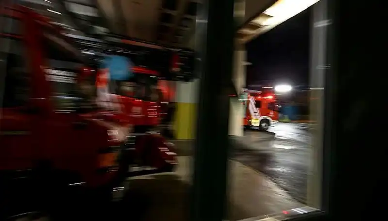 Konya'da İş Yeri Yangını: 4 Kişi Hastaneye Kaldırıldı