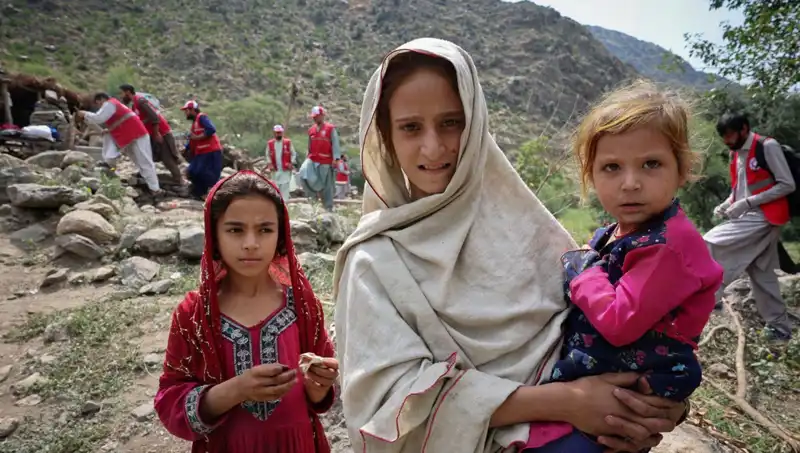 Afganistan'da Uyku Halinde Gelen Deprem: 2 Binden Fazla Can Gitti