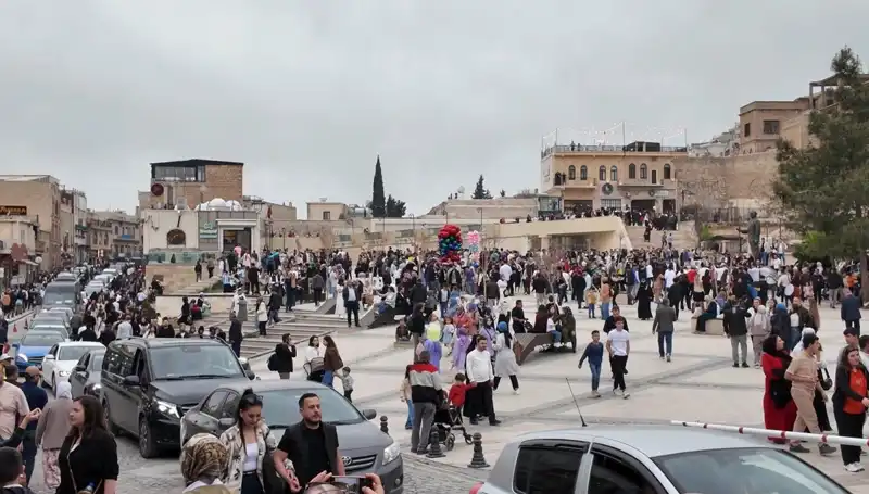 Mardin Ramazan Bayramı’nda Yerli ve Yabancı Turistlerin Akınına Uğradı