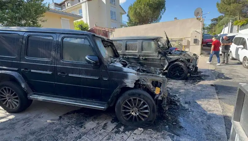 İş İnsanlarının 30 Milyon Liralık Cipleri Çürümeye Terk Edildi: Benzinle Set Aşarak Yaktılar