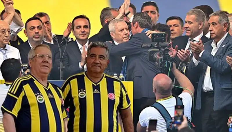 Aziz Yıldırım'ın Ekibinden Koç'a İstifa Çağrısı ve Adaylık Açıklaması