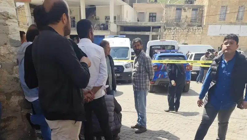 Cami Tuvaletinde Olay: Boğazı Kesilmiş Ceset Bulundu