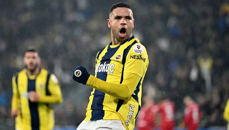 Fenerbahçe'den Dikkat Çeken Golcü Takası Üzerine Çarpıcı Gelişmeler