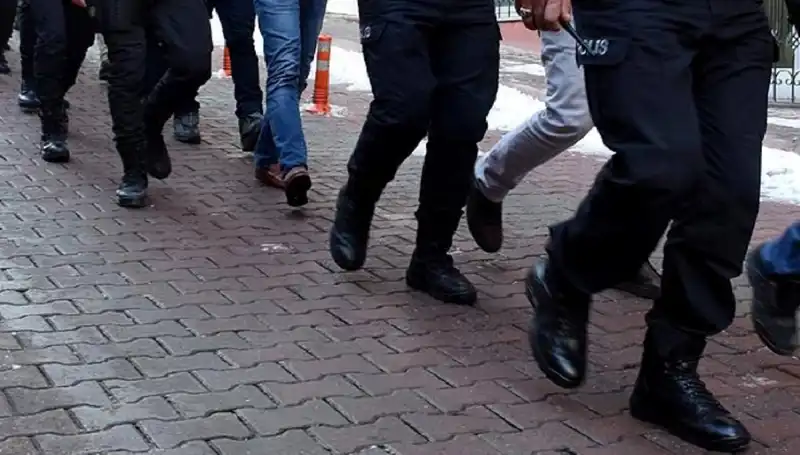 MİT ve Emniyet'ten FETÖ'ye Yönelik Yeni Operasyon: Gözaltılar ve Detaylar