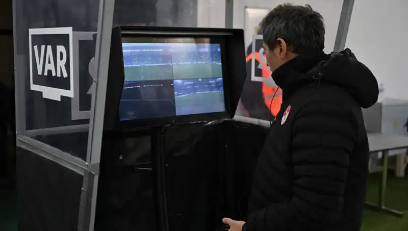 Beşiktaş-Gaziantep FK Maçına Alman VAR Hakemi Atandı, İşte Nedenleri!