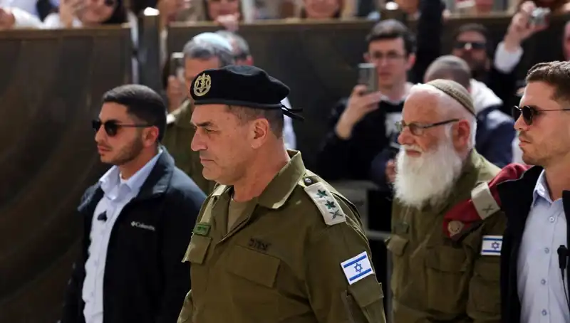İsrail Ordusunda Devir Teslim: Hamas'a Karşı Savaş Başladı!