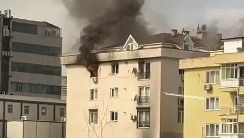 Mecidiyeköy'de Dört Katlı Binada Yangın Paniği: Olay Anının Detayları
