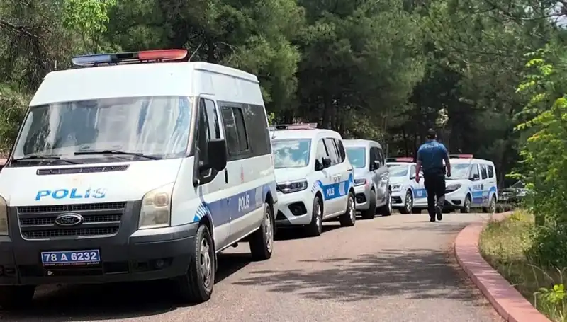 Karabük'te Gizemli Bir Şüpheli Ölüm Olayı: Ağaca Asılı Bulundu