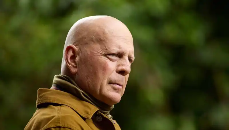 Bruce Willis'in Afazi Hastalığı: Belirtileri ve Hayatı Üzerindeki Etkisi