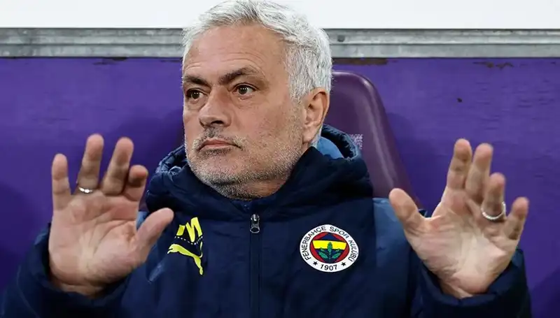 Beşiktaş İle Anlaşma Beklenirken Mourinho'dan Şaşırtıcı Hamle