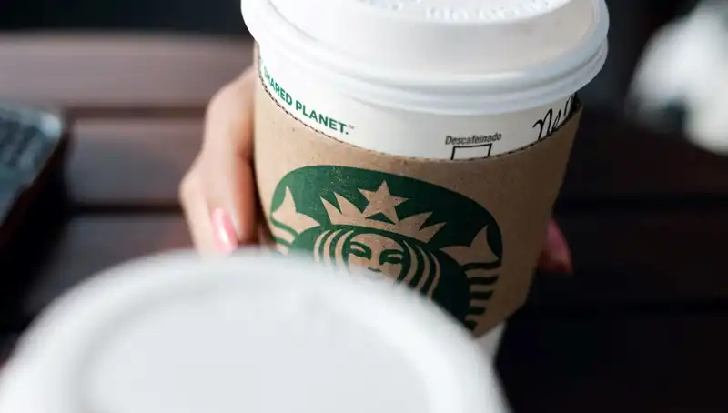 Starbucks, Bir Fincan Kahve İçin Rekor 50 Milyon Dolar Tazminat Ödeyecek