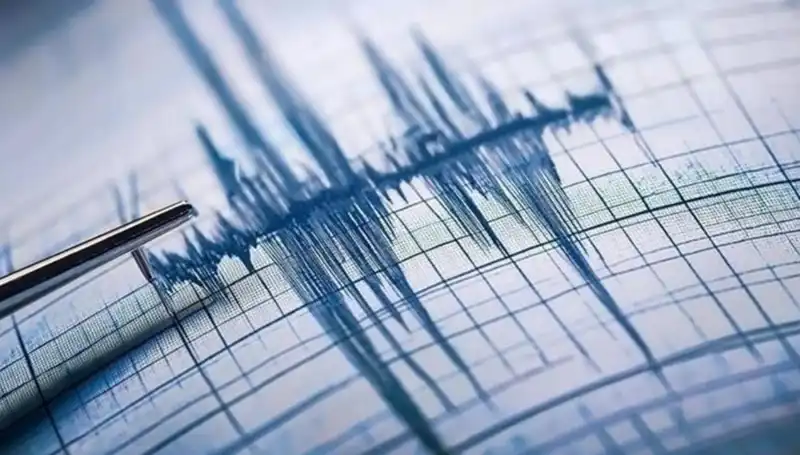 Antalya'da Şok Eden Deprem: 3,8 Büyüklüğünde Sarsıntı Gerçekleşti