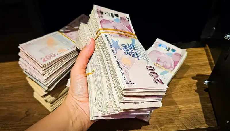 Mevduat Hesaplarındaki 12 Trilyon Lira: Ekonomik Sırları Ortaya Çıkıyor