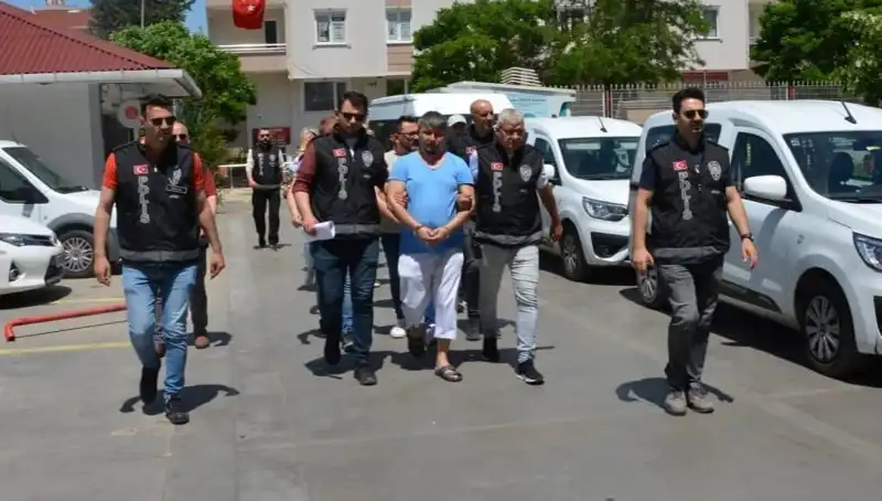 Lüleburgaz'da Fuhuş Operasyonunda Çok Sayıda Gözaltı Yapıldı