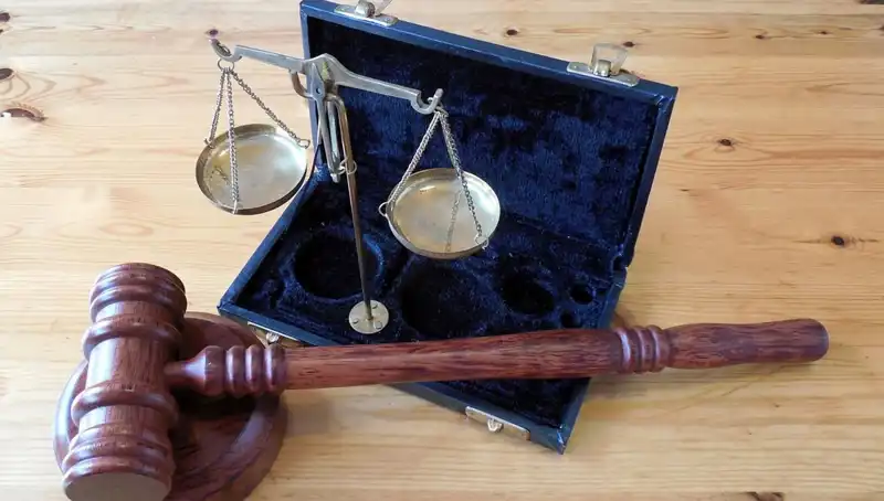 İrtikap Suçu Nedir? Hukukta Anlamı ve Ceza Uygulamaları