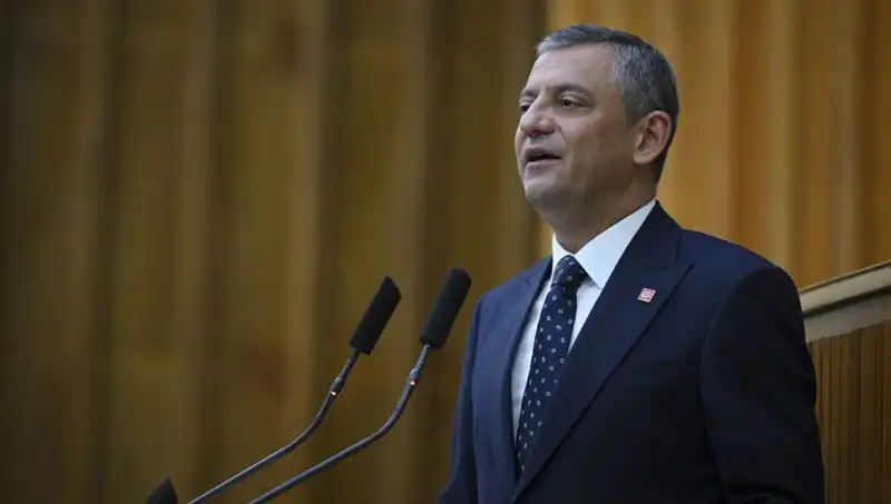 Özel'den CHP Kurultay Davasına İlgili Sert Tepki: Neler Oluyor?