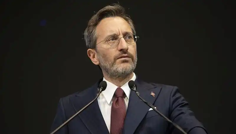 Fahrettin Altun'dan Özgür Özel’in Açıklamalarına Sert Yanıt: İşte O Sözler!