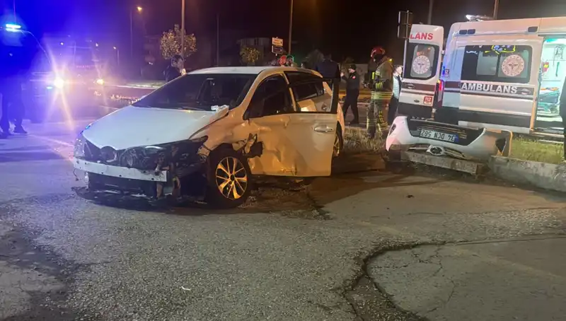 Pikap ve Otomobil Çarpıştı: Kaza Sonrası Yaşananlar ve Can Kaybı