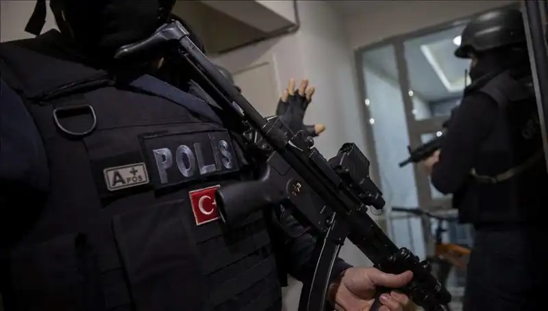 Afyon'da Şok Operasyon: 26 Şüpheli Sabaha Karşı Yakalandı