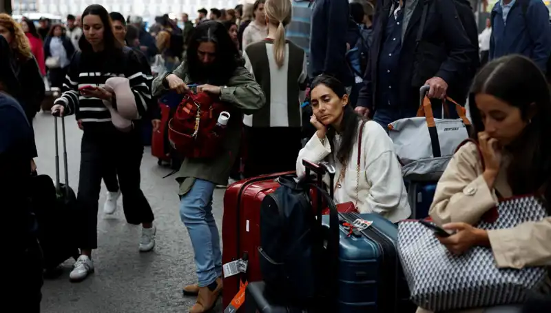 İspanya'da Kablo Hırsızlığı: Tren Yolcuları Büyük Panik Yaşadı