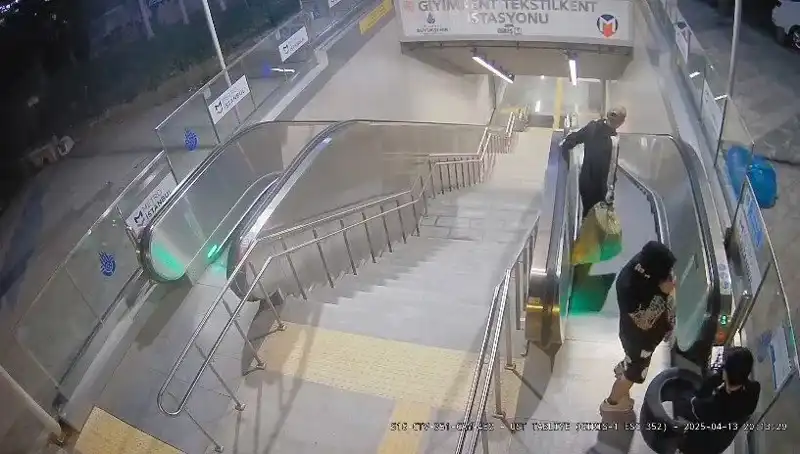 Metro İstasyonuna Çöp ve Lastik Atan Şüphelilere Gözaltı!