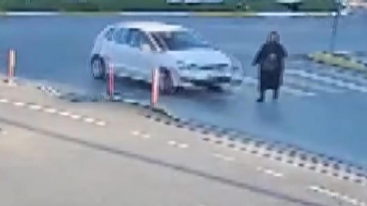 Araba Kaza Geçirdi, Yardım Beklerken İkinci Kaza Geçirdi
