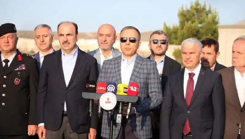 Bayram Sabahı İçin Bakan Yerlikaya'dan Kritik Trafik Uyarısı