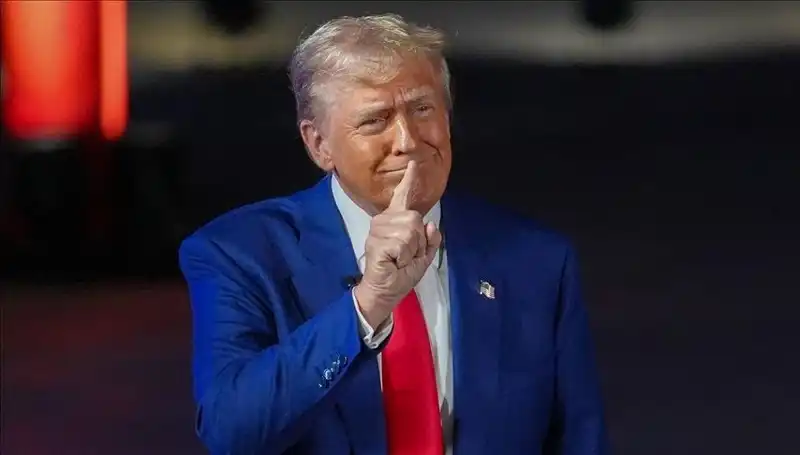 Trump'tan İlk Yurtdışı Ziyaretine Suudi Arabistan Seçimi: Sebepler ve Etkileri