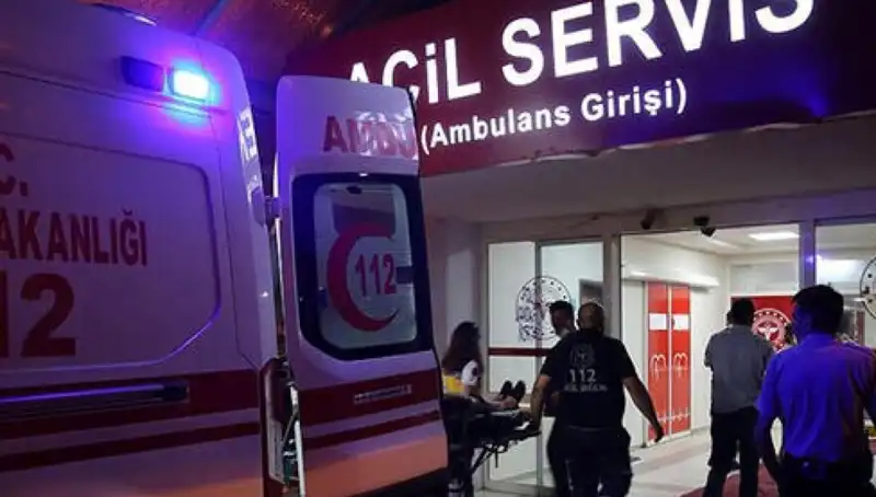 İnşaatta İş Kazası: Tuğla Ustası Hayati Tehlike ile Hastaneye Kaldırıldı