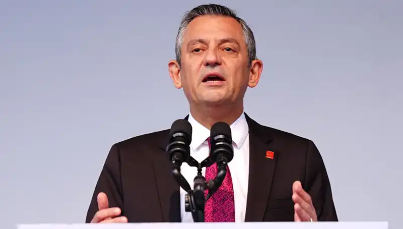Özel'den Komutanların Dava Kararına Sert Tepki: Askeri Disiplin Sarsılıyor!